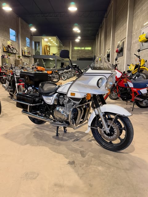 KAWASAKI KZ 1000 POLICE - Imagem 2