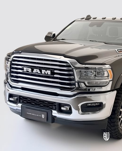 RAM 3500 LIMITED LONG HORN - Imagem 3
