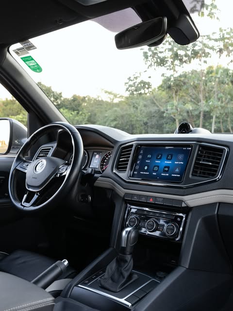 VOLKSWAGEN AMAROK HIGHLINE V6 - Imagem 6