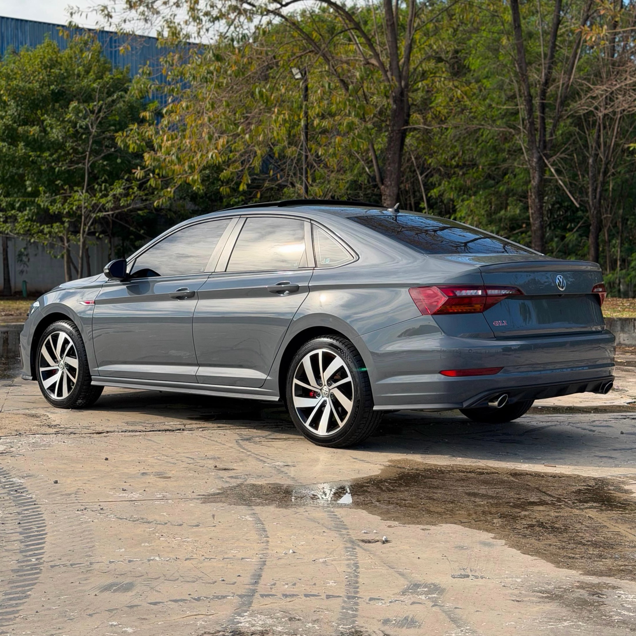 VOLKSWAGEN JETTA GLI - Imagem 3