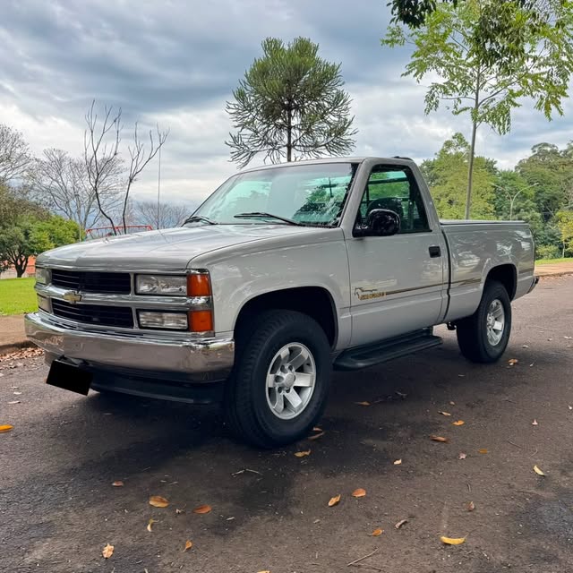 CHEVROLET SILVERADO - Imagem 2
