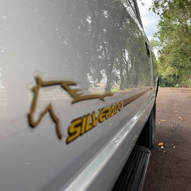 CHEVROLET SILVERADO - Imagem 10