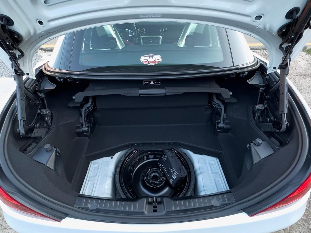 MERCEDES-BENZ SLC 300 - Imagem 14