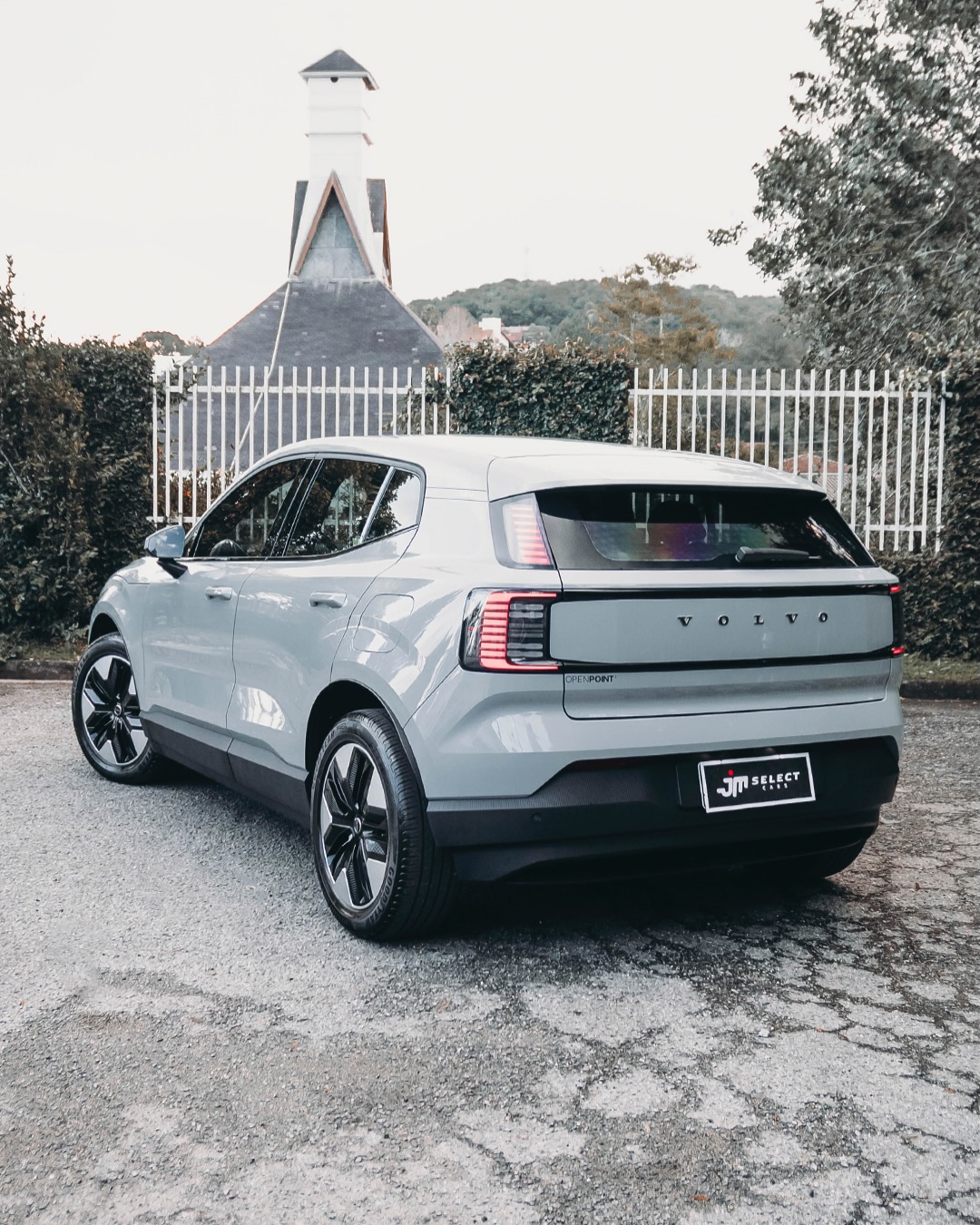 VOLVO EX30 CORE E40 - Imagem 2