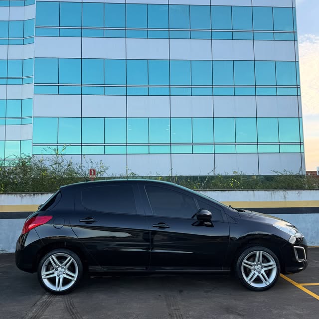PEUGEOT 308 FELINE - Imagem 4