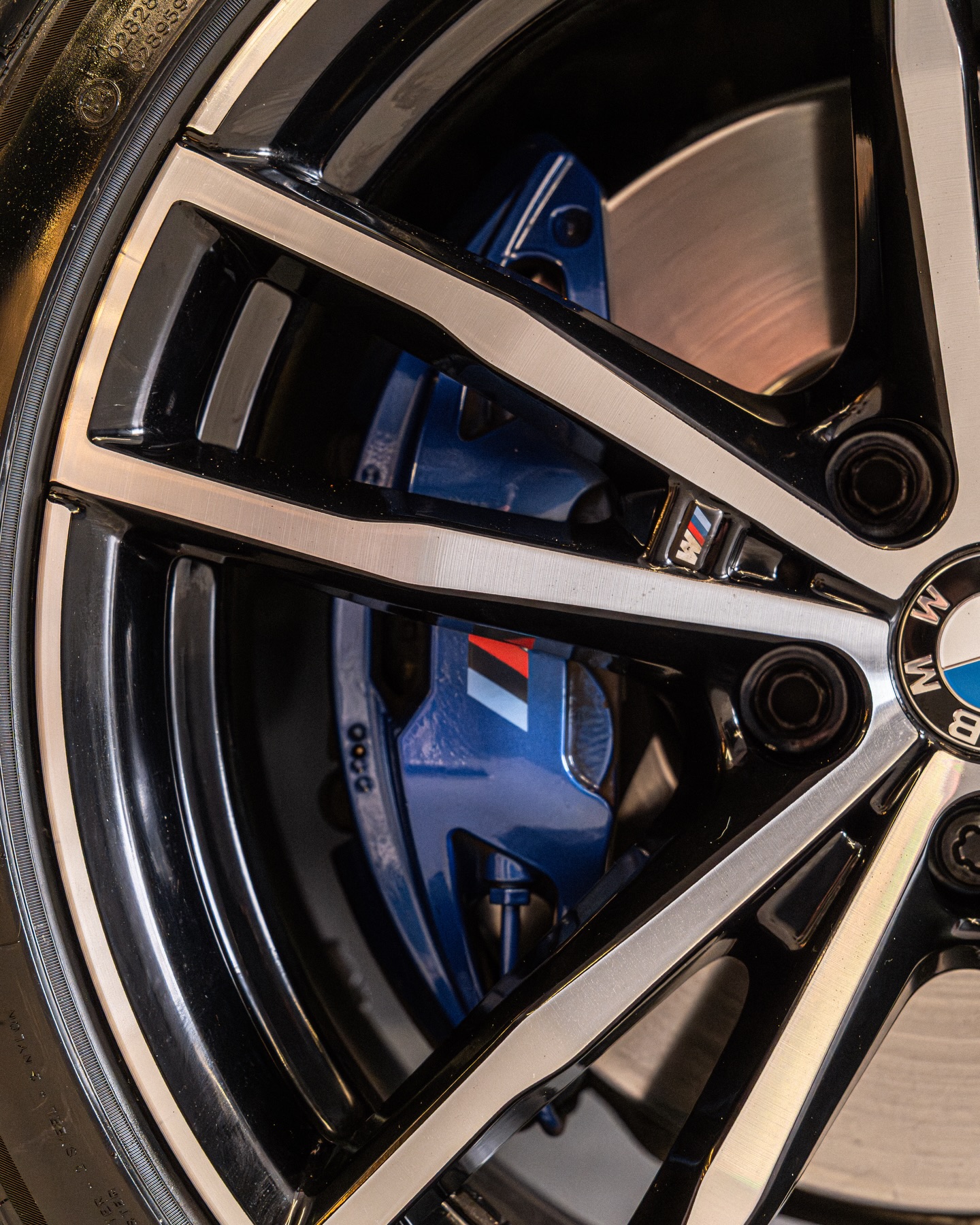 BMW 320I M SPORT - Imagem 3