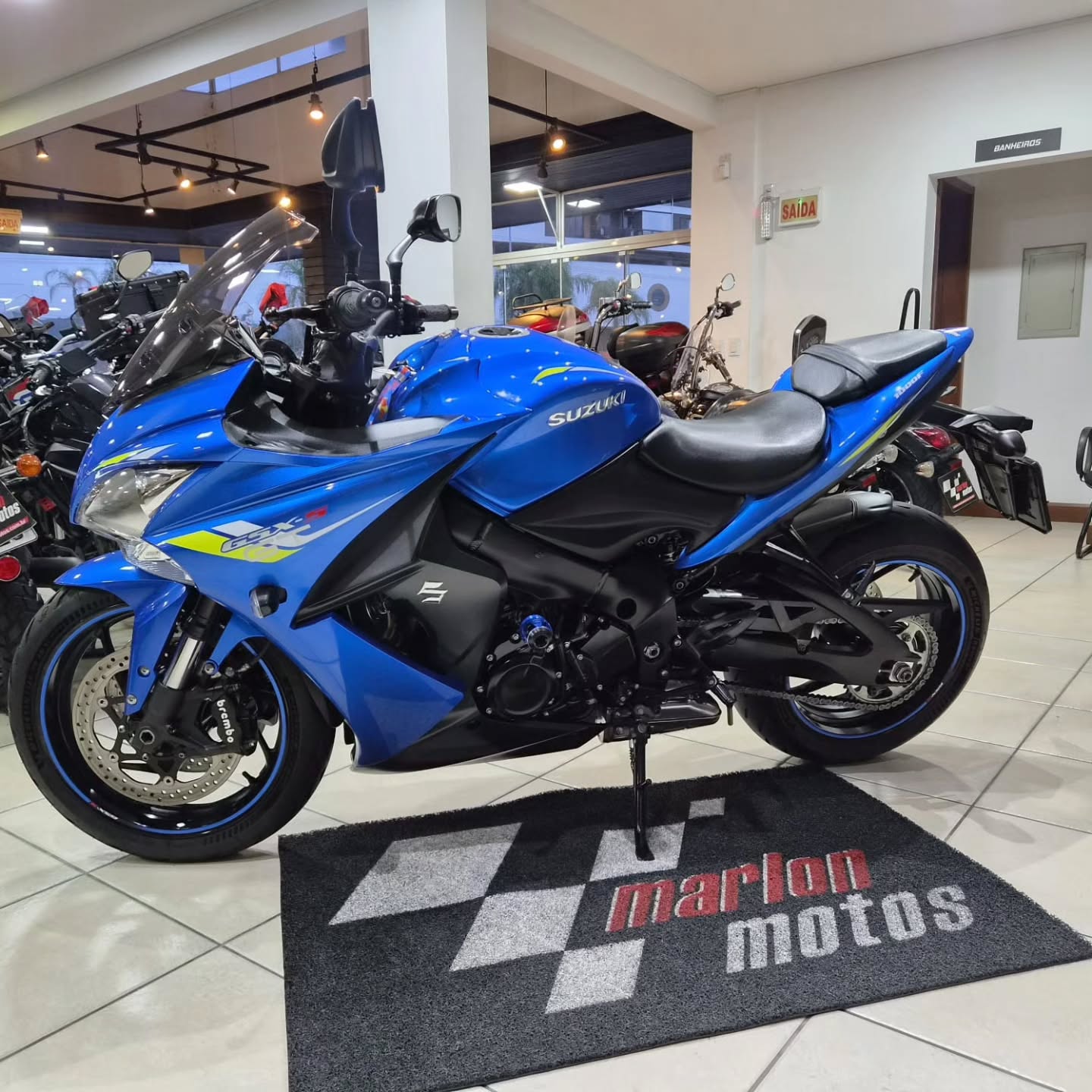 SUZUKI GSXS 1000F - Imagem 8