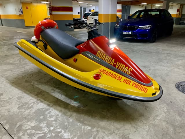 HONDA PCX GUARDA-VIDAS - Imagem 4