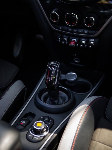 MINI COUNTRYMAN JOHN COOPER WORKS - Imagem 17