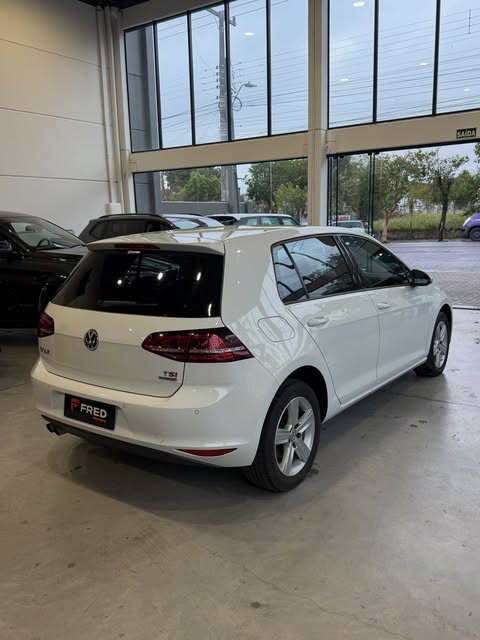 VOLKSWAGEN GOLF HIGHLINE - Imagem 9