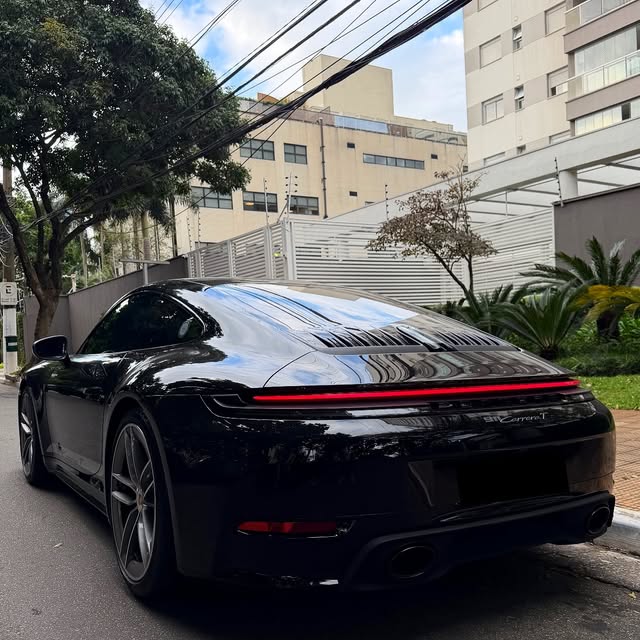 PORSCHE 911 CARRERA T - Imagem 3
