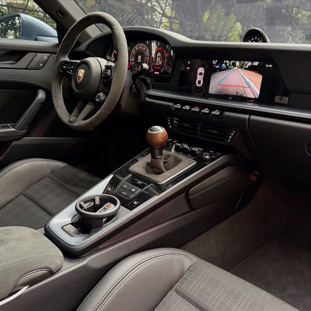 PORSCHE 911 CARRERA T - Imagem 4