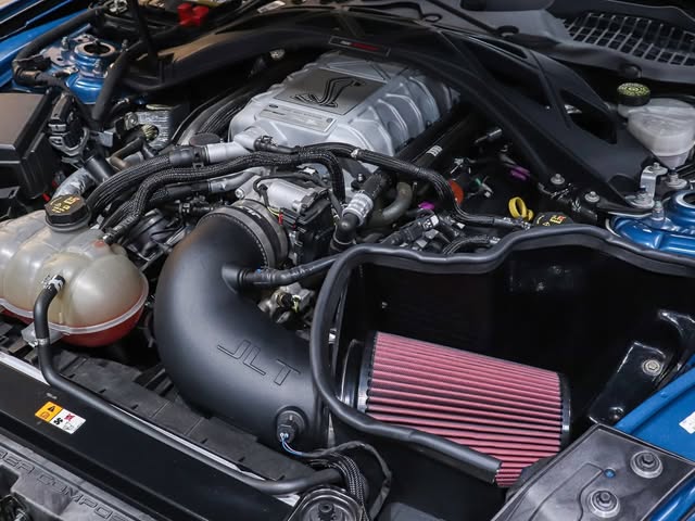 FORD MUSTANG SHELBY GT500 - Imagem 5