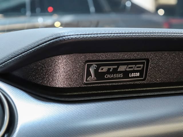 FORD MUSTANG SHELBY GT500 - Imagem 10