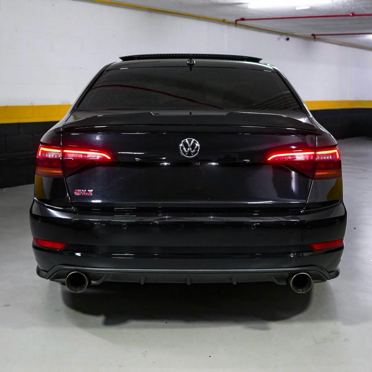 VOLKSWAGEN JETTA GLI - Imagem 4
