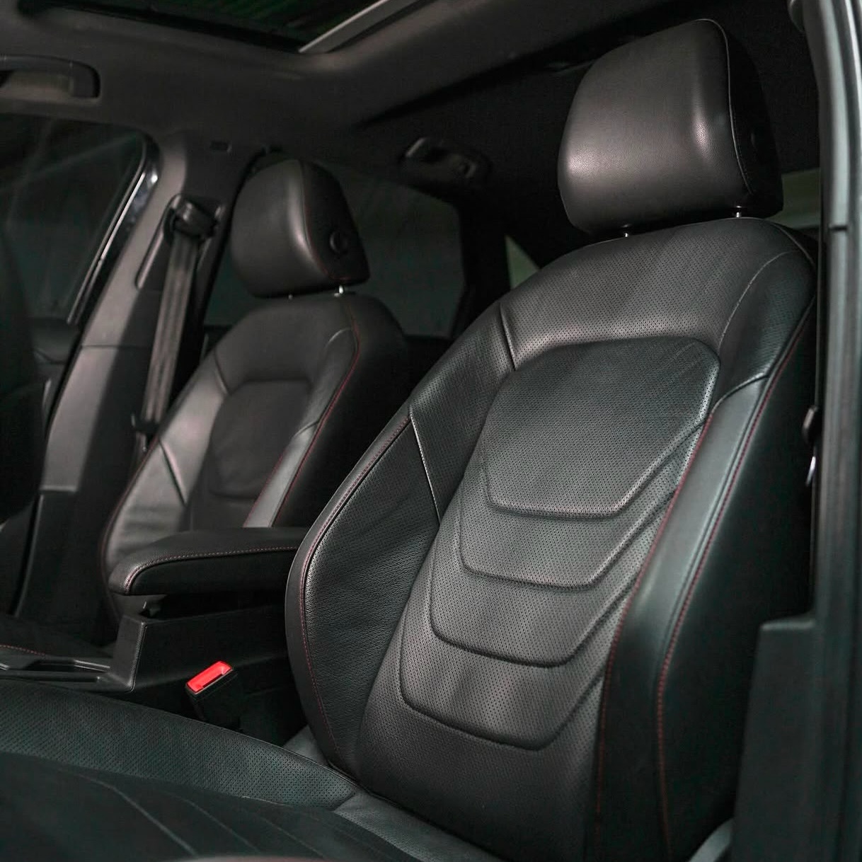 VOLKSWAGEN JETTA GLI - Imagem 9