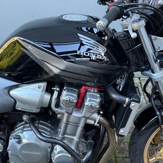 HONDA CB 1300 SUPER FOUR - Imagem 4