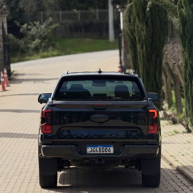 FORD RANGER LIMITED PLUS V6 - Imagem 15