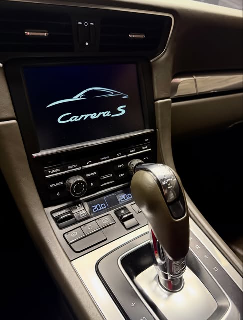 PORSCHE 911 CARRERA S - Imagem 12