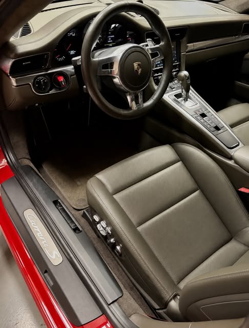 PORSCHE 911 CARRERA S - Imagem 14