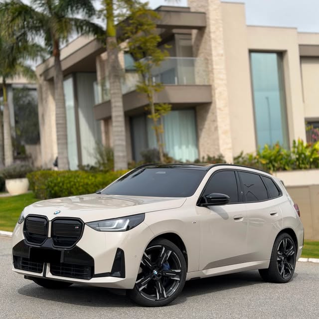 BMW X3 M50I - Imagem 13
