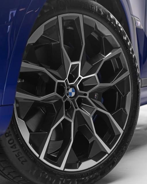 BMW X7 M60I - Imagem 7