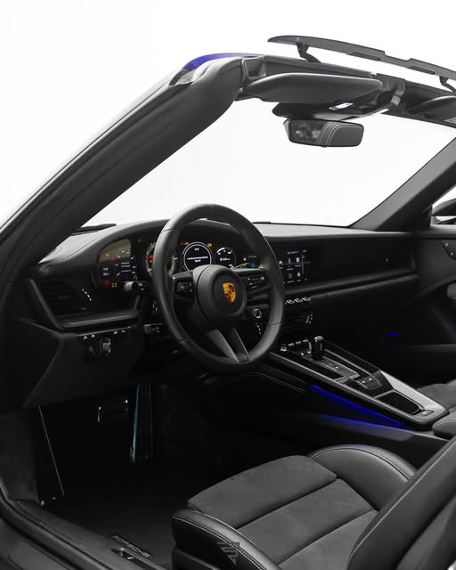PORSCHE 911 TARGA 4 GTS - Imagem 4