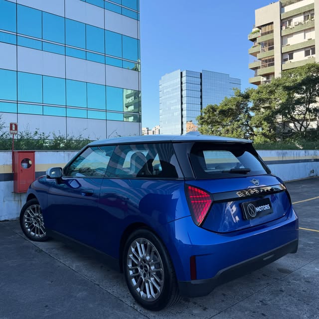 MINI COOPER SE - Imagem 6
