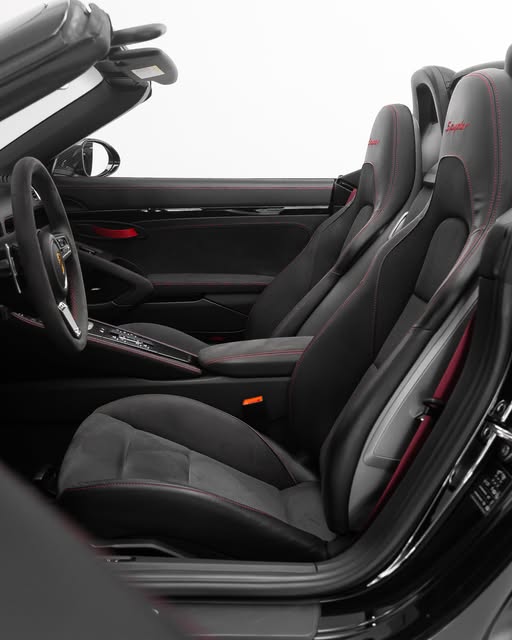 PORSCHE 718 SPYDER - Imagem 5