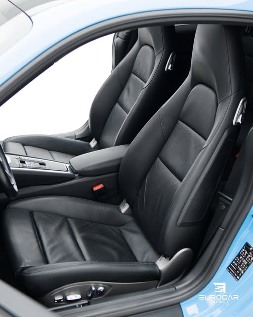 PORSCHE 911 - Imagem 8