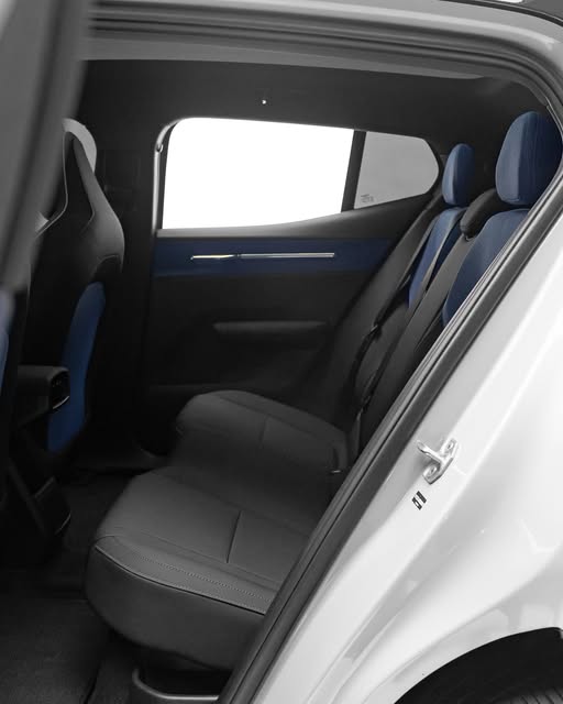 VOLVO EX30 E60 ULTRA - Imagem 5