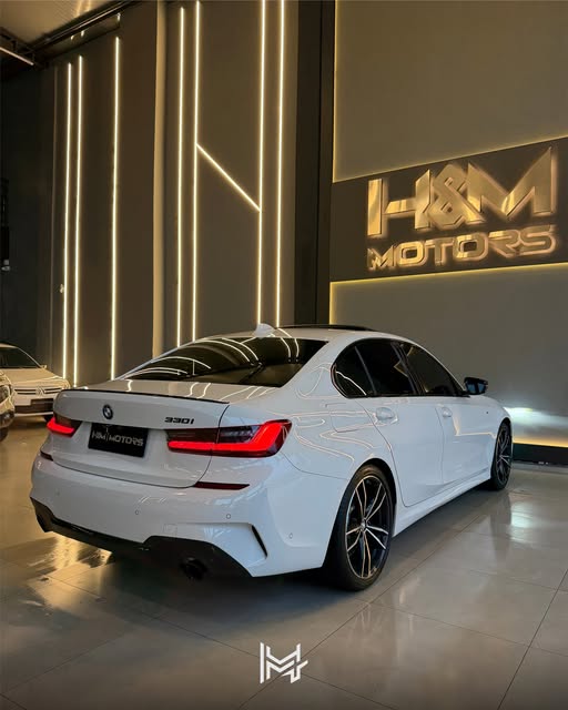 BMW 330 M SPORT - Imagem 2
