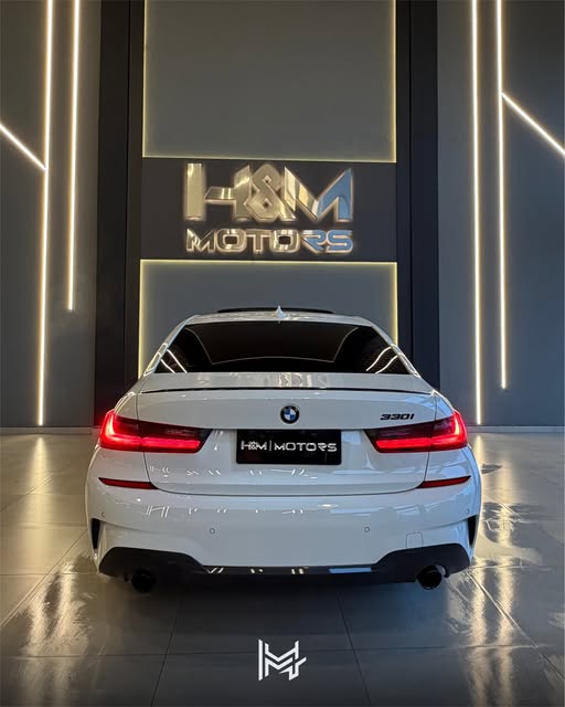 BMW 330 M SPORT - Imagem 7