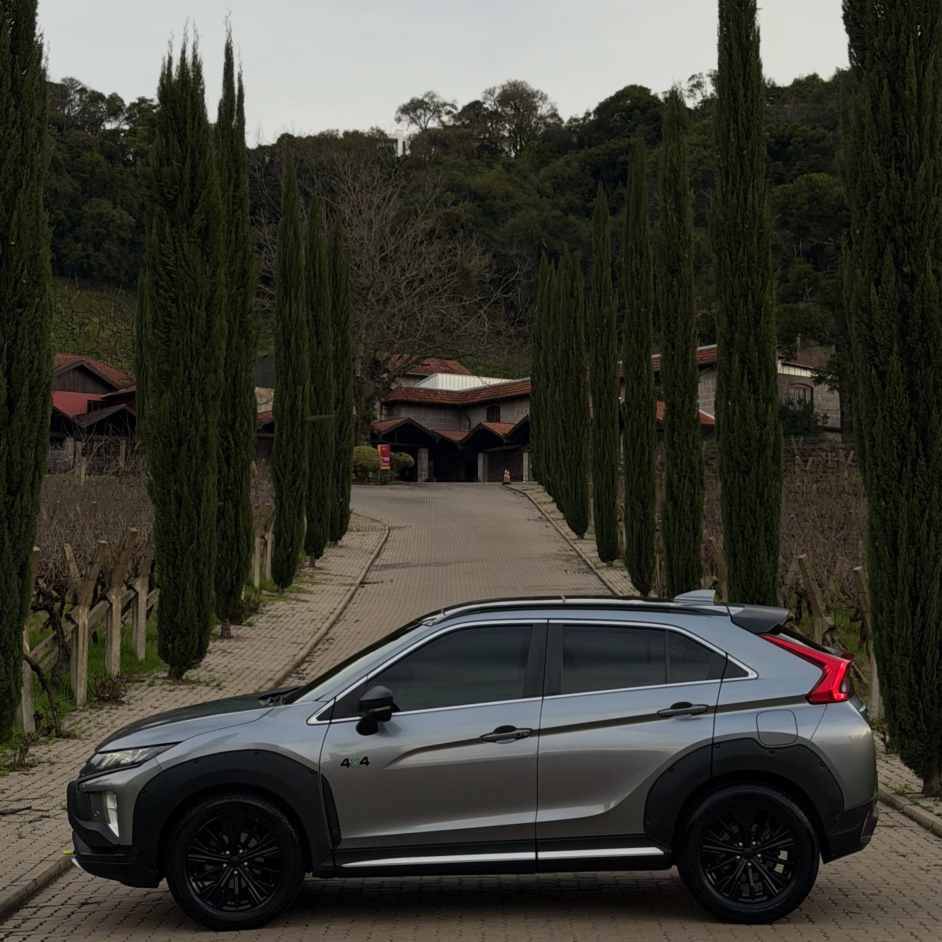 MITSUBISHI ECLIPSE CROSS OUTDOOR HPE-S AWC - Imagem 10