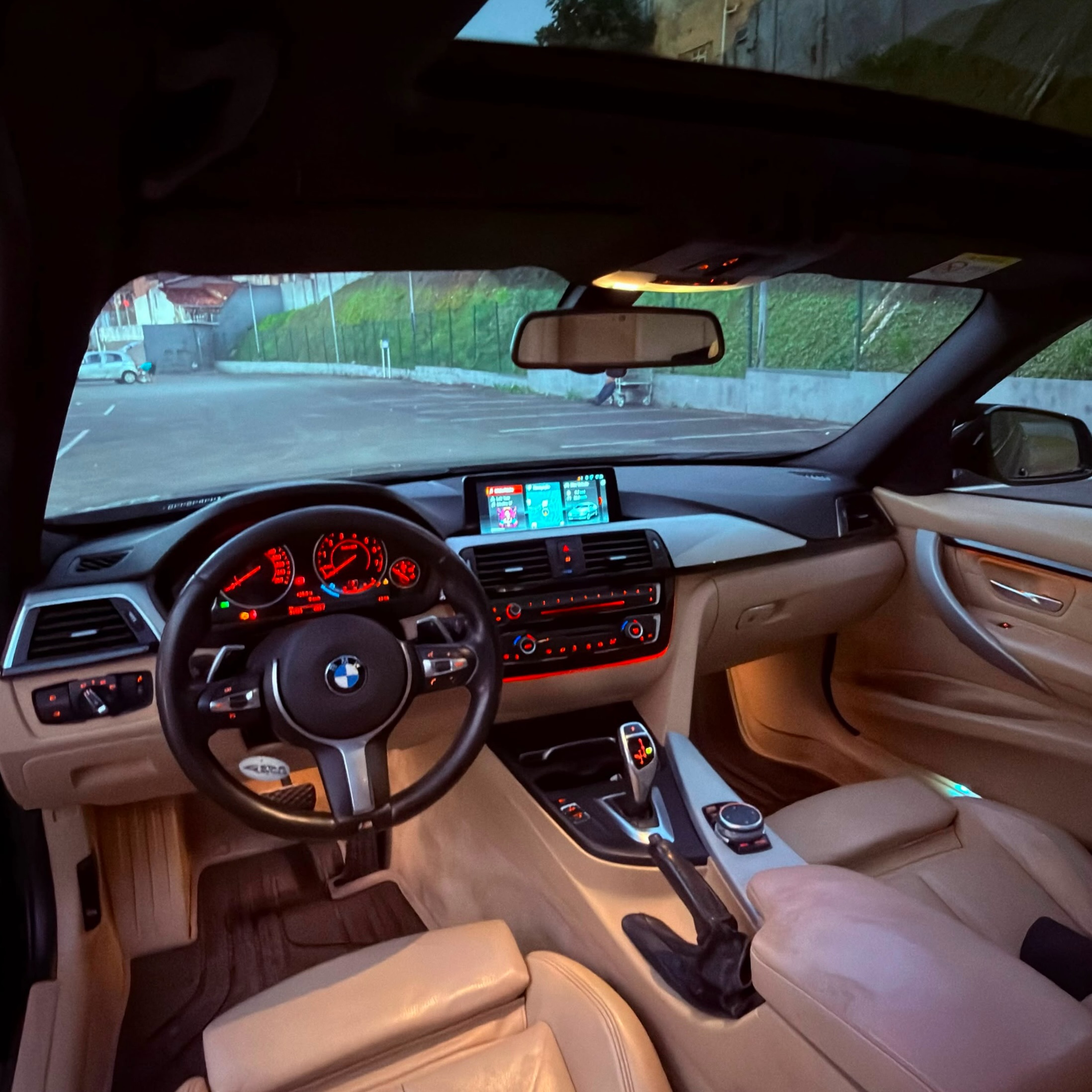 BMW 328I M SPORT - Imagem 7