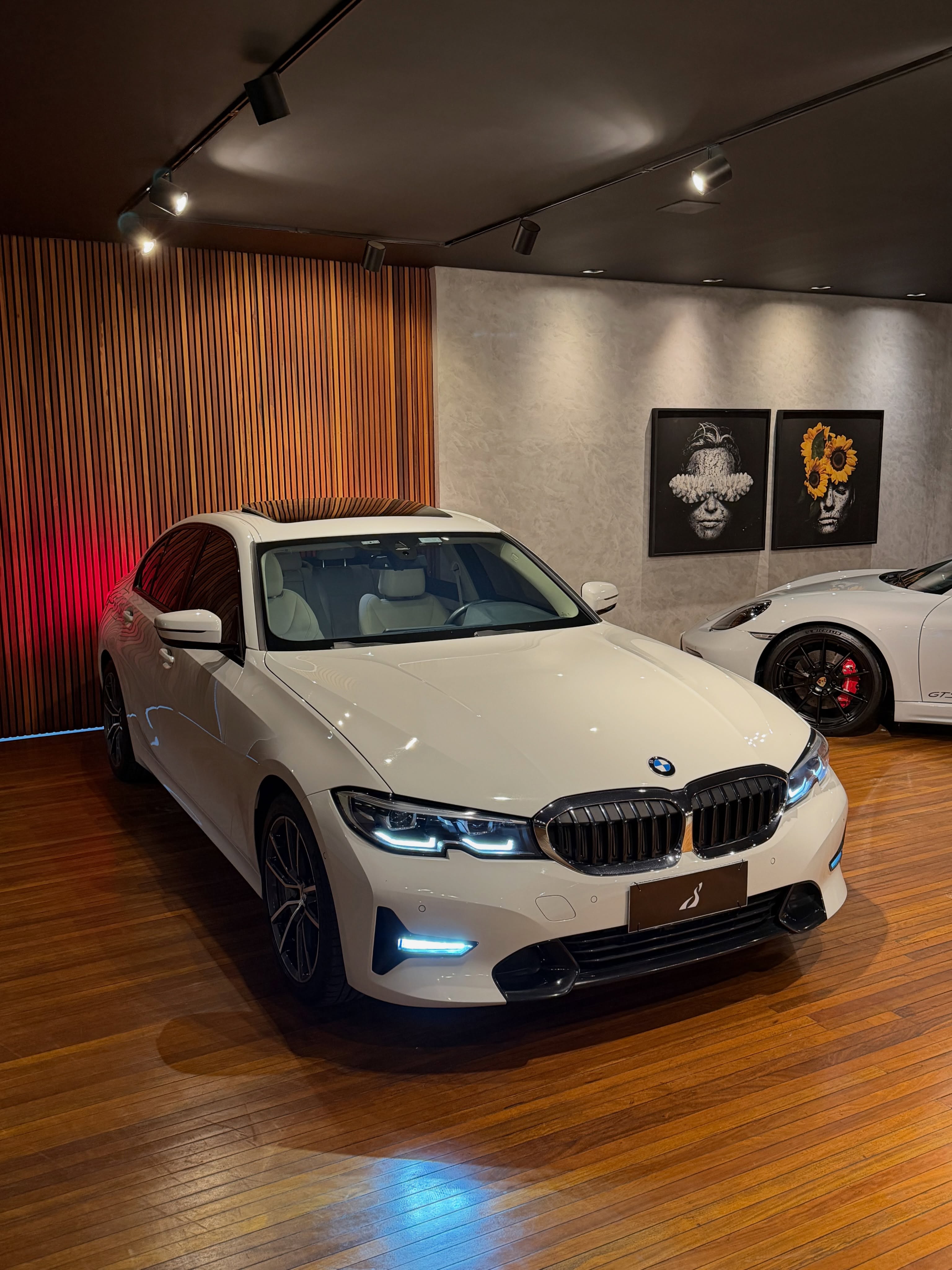 BMW 330 SPORT - Imagem 14