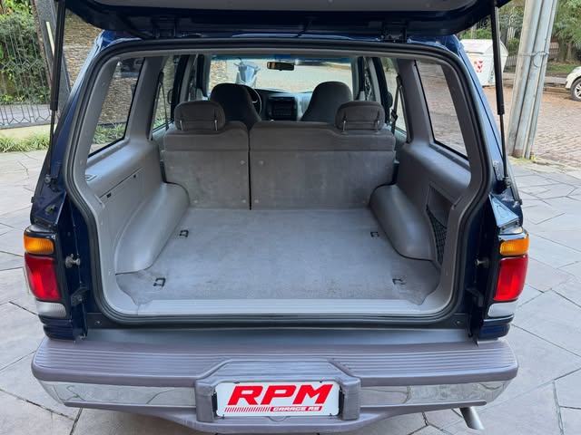 FORD EXPLORER XLT - Imagem 16