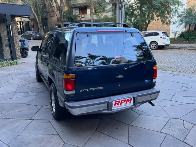 FORD EXPLORER XLT - Imagem 4