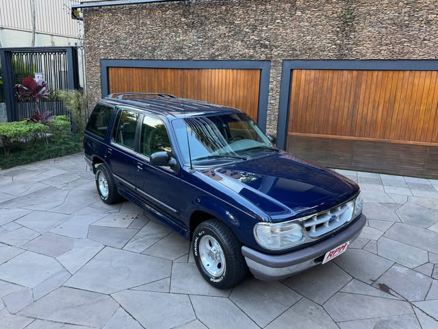 FORD EXPLORER XLT - Imagem 7