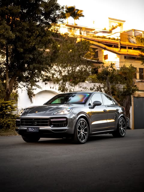 PORSCHE CAYENNE TURBO COUPÉ - Imagem 2