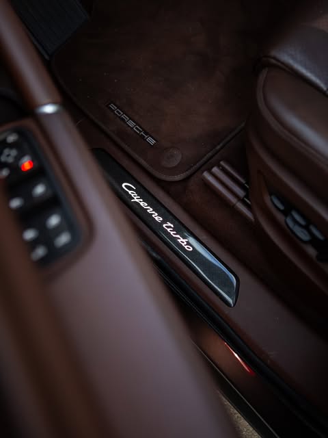 PORSCHE CAYENNE TURBO COUPÉ - Imagem 15