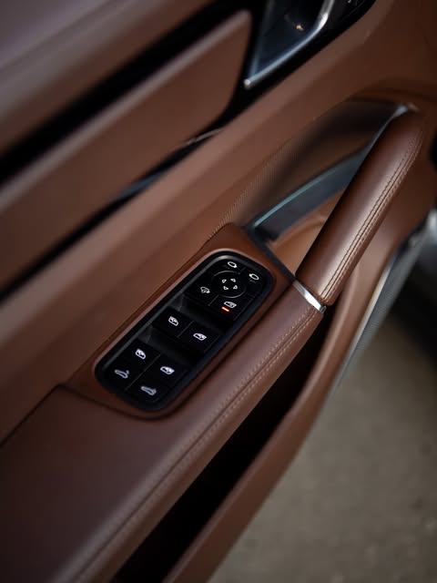 PORSCHE CAYENNE TURBO COUPÉ - Imagem 19