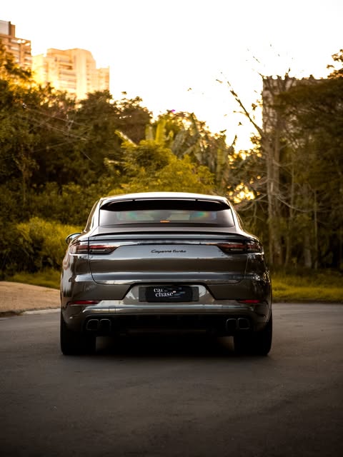 PORSCHE CAYENNE TURBO COUPÉ - Imagem 6