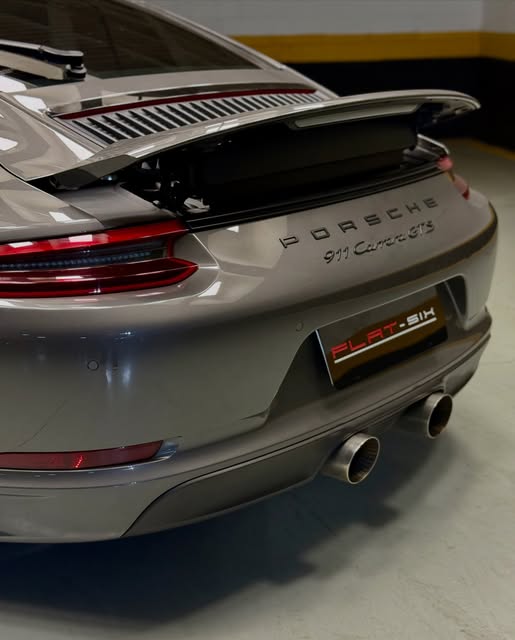 PORSCHE 911 GTS - Imagem 5
