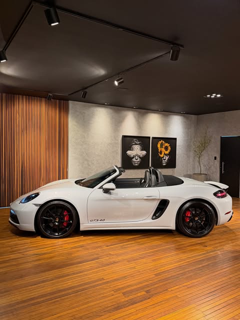 PORSCHE 718 BOXSTER 4.0 GTS - Imagem 1