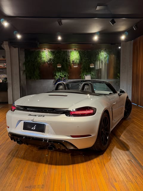 PORSCHE 718 BOXSTER 4.0 GTS - Imagem 6