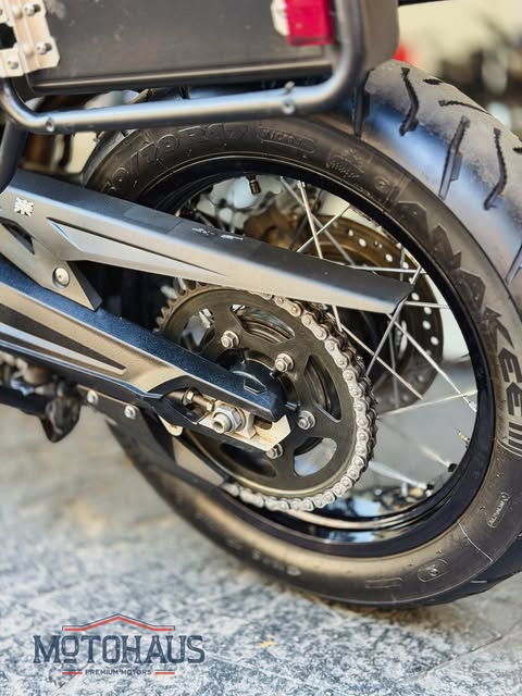 TRIUMPH TIGER 800 XCA - Imagem 11