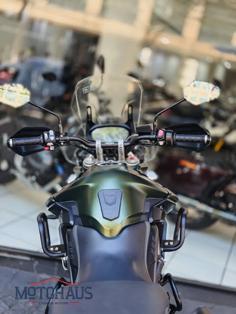 TRIUMPH TIGER 800 XCA - Imagem 8