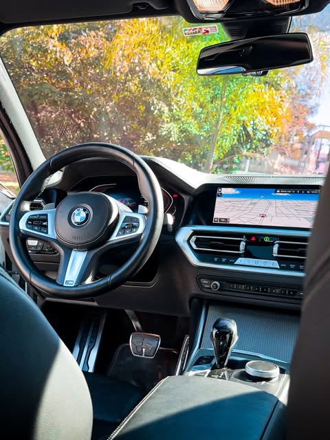 BMW 320I M SPORT - Imagem 4