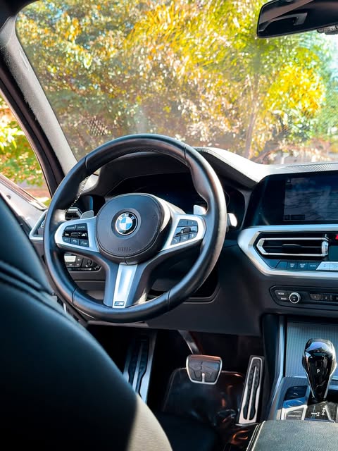 BMW 320I M SPORT - Imagem 5